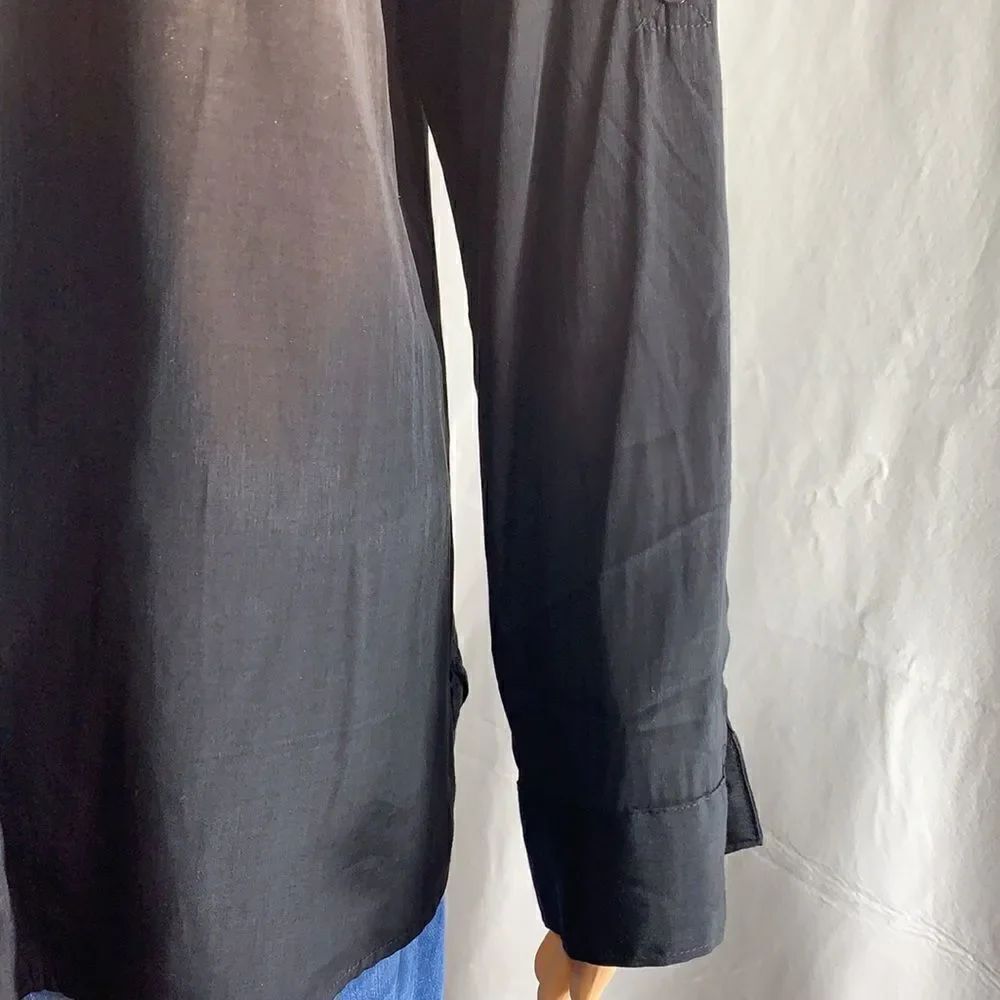 Express Button Front 2 Pocket Long Sleeve Blouse - Picture 6 of 9